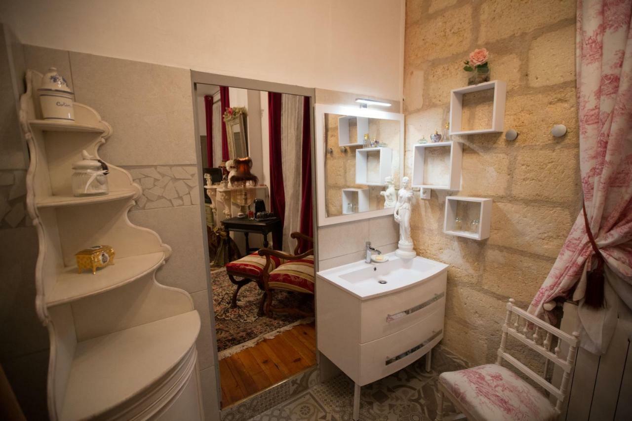 Le Grand Echiquier Hotel Coutras Bagian luar foto
